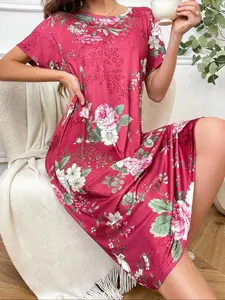 Floral Print French Style Long Fitted Nightdress, Casual Round Neck Sleepwear for Women, Comfortable Home Wear, Elegant Loungewear