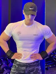 Plus Size Round Neck Short Sleeve T-Shirt