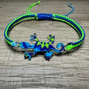Lizard charm macrame bracelet