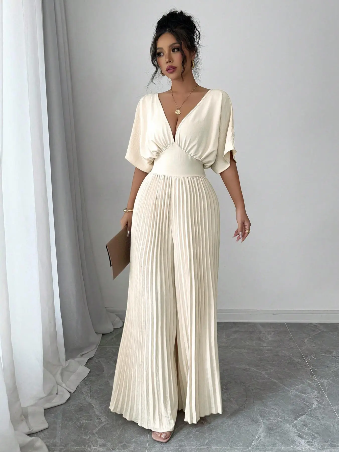 Women's Solid Color V Neck Jumpsuit, Elegant Batwing Sleeve Jumpsuit for Summer, Women's Jumpsuit for Daily Wear, Womenswear,  Fit Jumpsuit Overalls Fitted Vneck Apricot Basic Minimalist