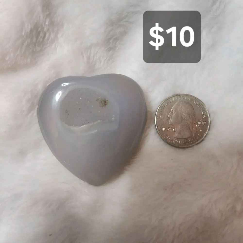 #4 Natural Gray Banded Agate Heart with Druzy Center Home Decor Carving Healing Crystal for Meditation & Spiritual Gifts