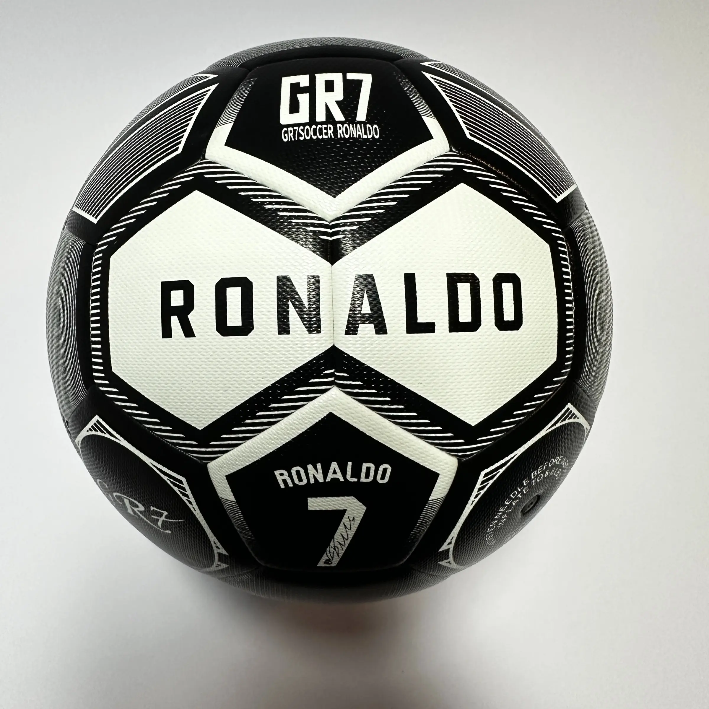 Size 5 Soccer Ball, Cool Football Training Equipment, Indoor Outdoor Sports Gear, CR7 Ronaldo Fan Commemorative Edition Football, Football Balls