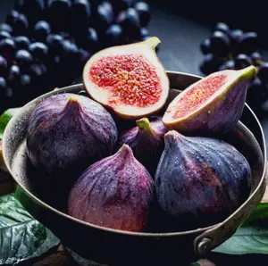 Black Mission Fig Tree Live for Planting, Ficus Carica Tree for The Patio and Garden 4 to 6 Inch Tall