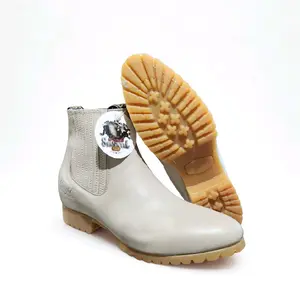 Botin Charro Blanco Suela Tractor/White Round Toe Ankle Boot