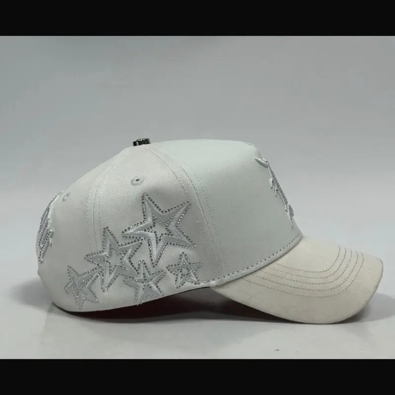 Gorra Detroit cambia de color