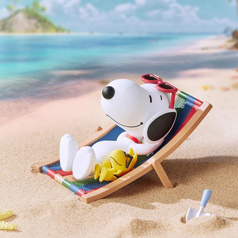 Snoopy Travel Buddies Collectible Figure Blind Box - 6 Regular + 1 Hidden Edition, Cute Peanuts Gang Journey-Themed Mini Toys, Perfect for Car Dash, Desk Decor & Gifts,Holiday Gifts（(Figurine height 3"）