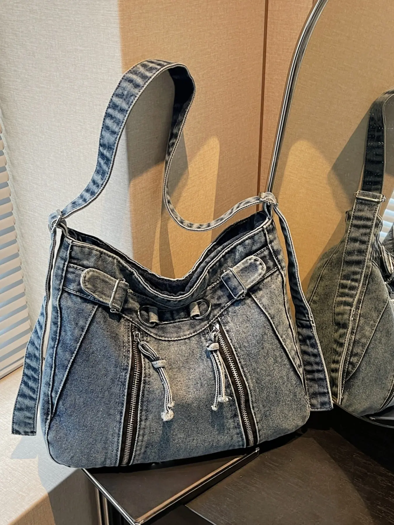 Vintage Denim Crossbody Shoulder Bag, Casual All-Seasons Solid Pattern, Large Capacity Women's Backpack, Trendy Commuter Bag