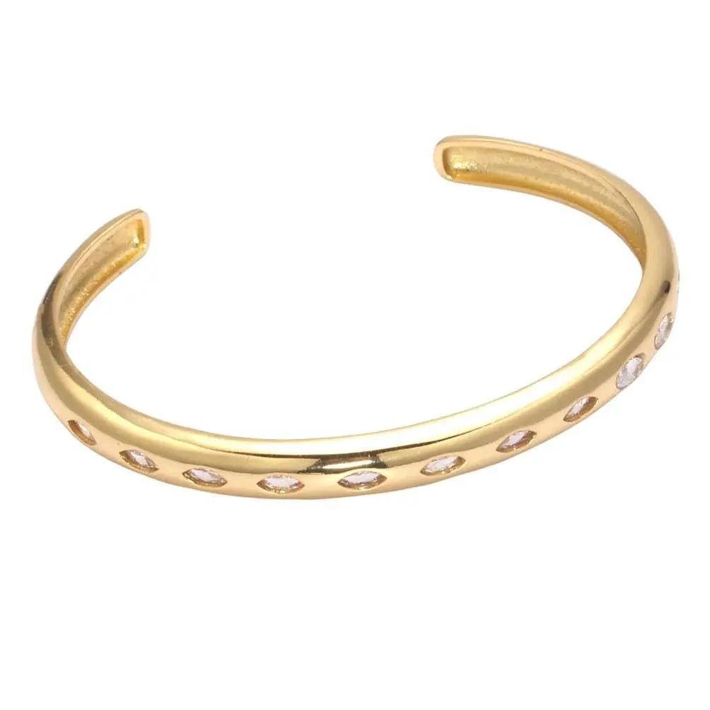 Clear Diamond Dotted Bracelet