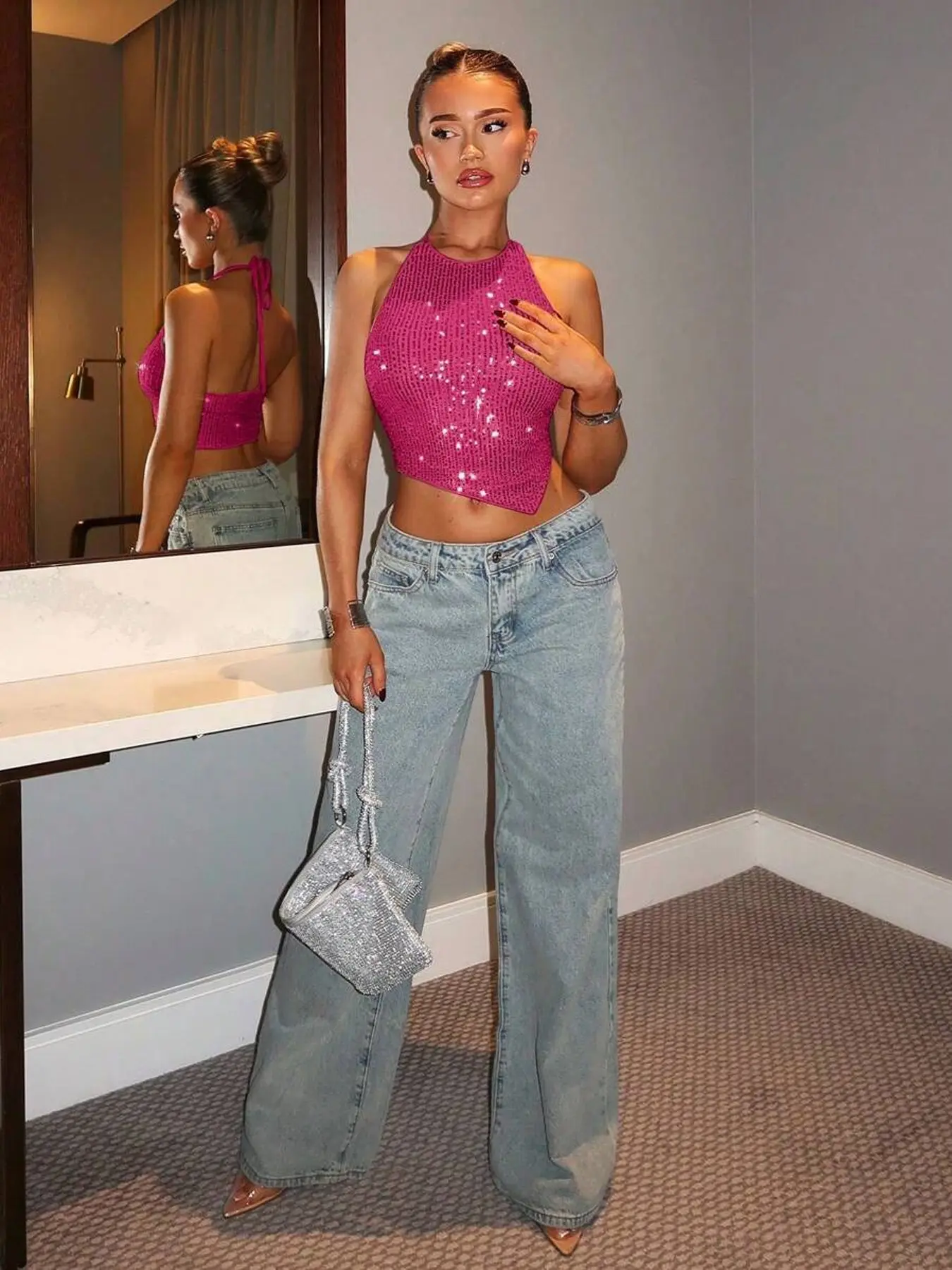 Strapless Backless Sequin Short Top, Backless Sequins Cami, Backless Tank Top, Shimmering Slim Fit Chic Fashion Design, Perfect for Parties, Nightclubs, Daily Outings, Stylish and Eye-Catching