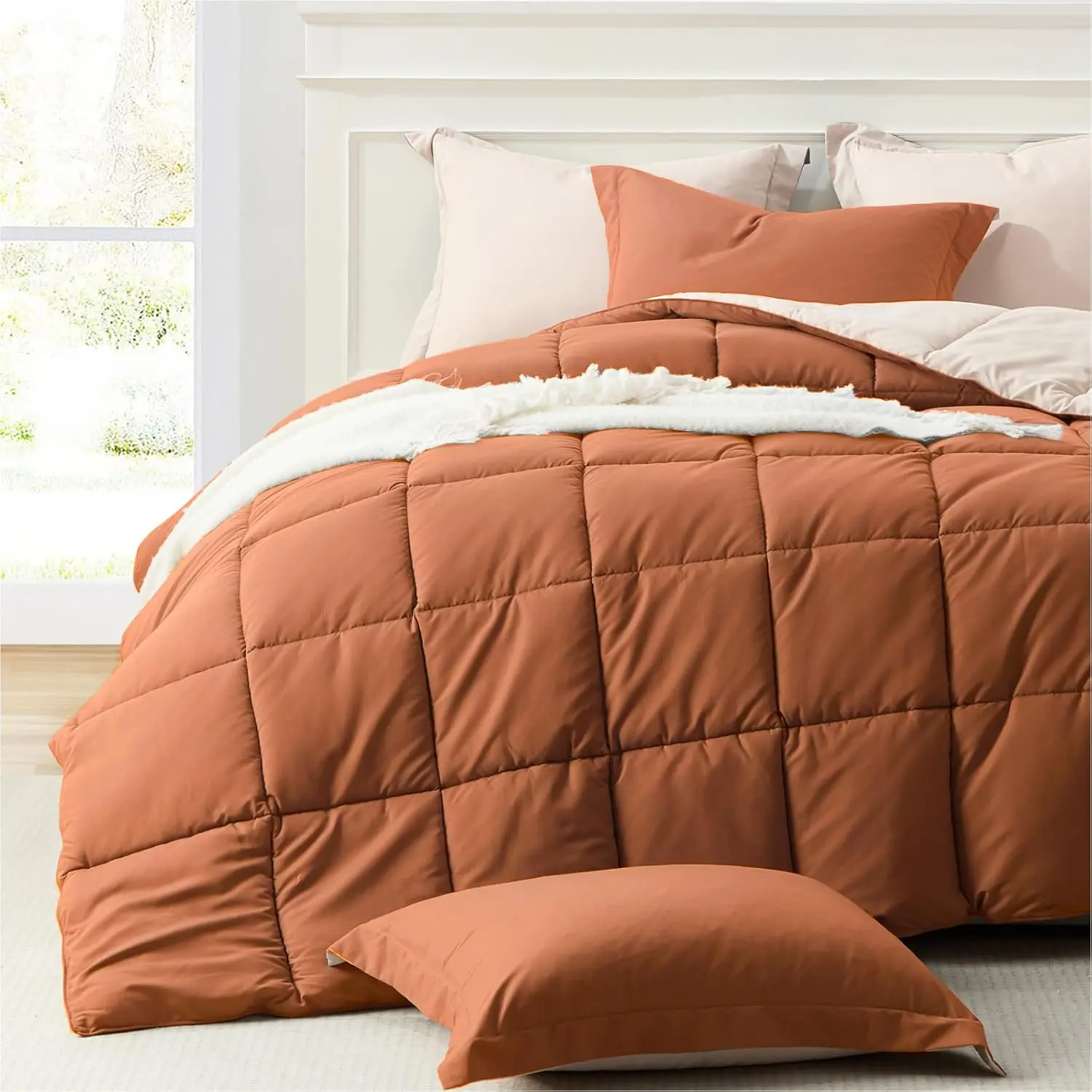 Burnt Orange Queen Comforter Set - Lightweight Down Alternative, 3-Piece Burnt Orange/Beige Bedding for Christmas, Back to School, Birthday, Father's Day, Housewarming (Fits Queen/Full Sizes), Reversible Set