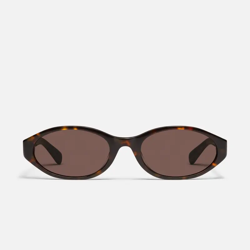 QUAY AURA POINTS Sunglasses - Narrow Oval Frame with Standard Arms & Built-in Nose Pads for Stylish Energy