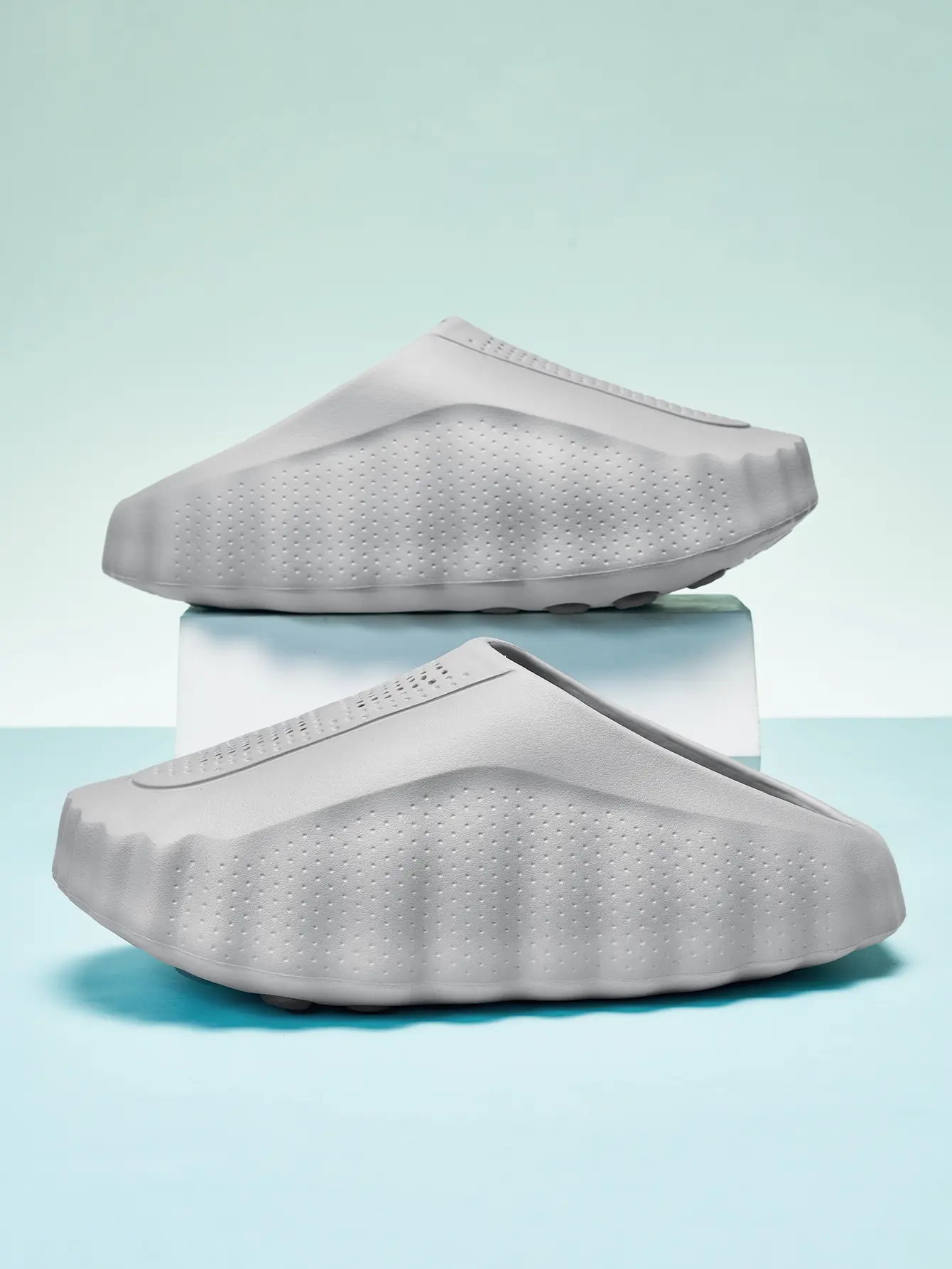 Men's Mule Slippers, Breathable Hollow EVA Clogs, Slip On Wave Thick Sole Slides, Big Size Available, Indoor Outdoor Casual Garden Beach Shoes