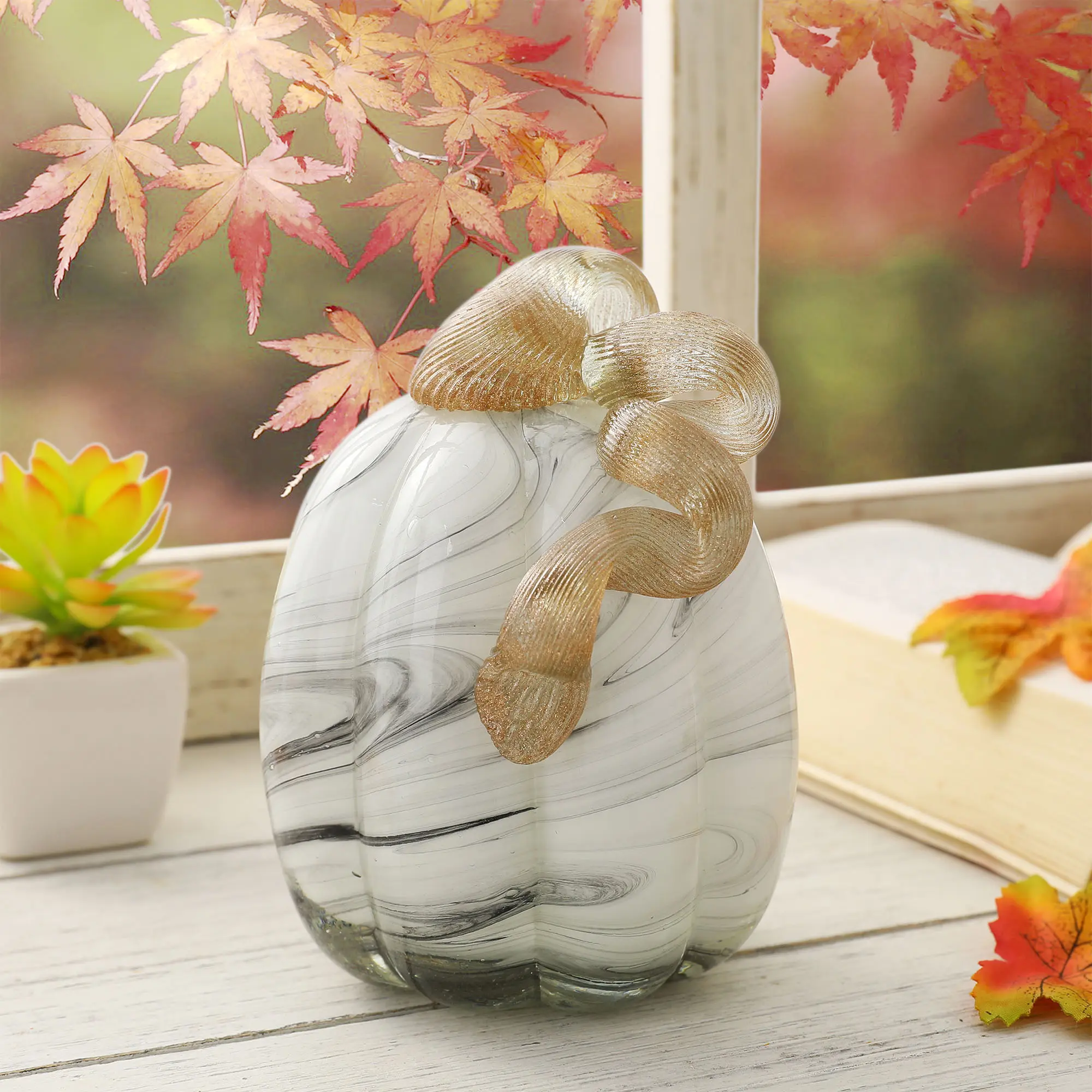 Glitzhome 5.95"H Gray Marble Tall Glass Pumpkin - Handmade, Drop-Proof Harvest Decoration, Festive Centerpiece for Room Decor, Halloween Ideas, Round