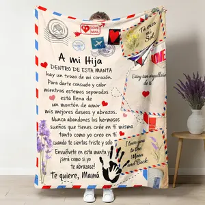 A Mi Hija Throw Blanket, Vintage Air Mail Letter Mom to Daughter Spanish Flannel Blanket, Soft Cozy Warm Throw, Dentro De Esta Manta Hay Un Trozo De Mi Corazon Gift, Retro Envelope Stamp Design, Regalo Para Hija de Mama