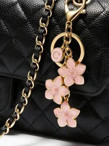1pc Cute Flower Letter Keychain,Letters A-Z,Flower Bag Charms,Elegant Letter Pendant,Cherry Blossom Keychain,Enameled Keychain,Car Accessories Bag,Fashion Accessories, For Key Ring, Bag,Purse,Suitable For Girls, Ladies, Or Women
