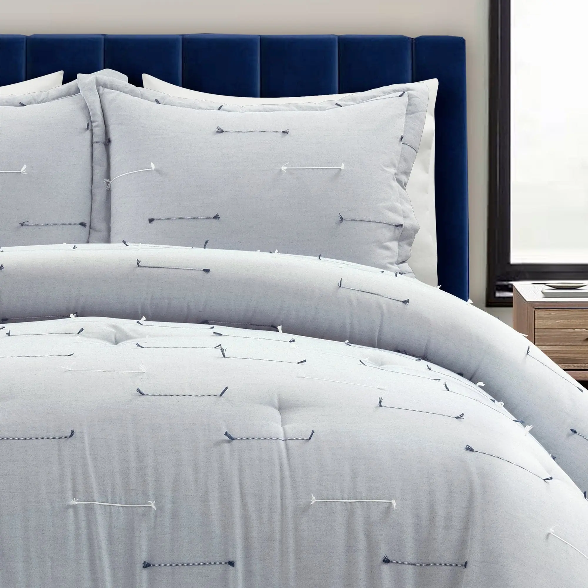 Lush Decor Boho Stripe Clip Jacquard 3 Piece Comforter Set with Soft Textured Fabric and Durable Stitching for Year-Round Comfort