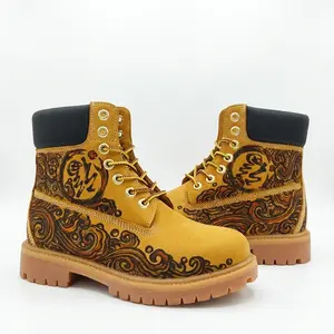 Men’s work boots featuring a woodcut design that doesn’t fade, with customizable patterns to suit your preferences. Outdoor hiking boots—sturdy and wear-resistant. Street motorcycle boots, men’s fashionable high-top boots