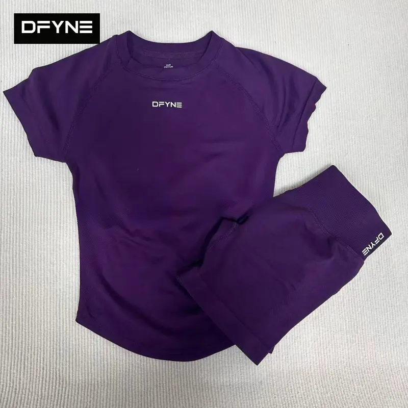 DFYNE 2 Piece Full-Matte Seamless Workout Set for Women| Short Sleeve Contour Crop Top & High Waisted Scrunch Booty Shorts| Yoga Gym Matching Outfit