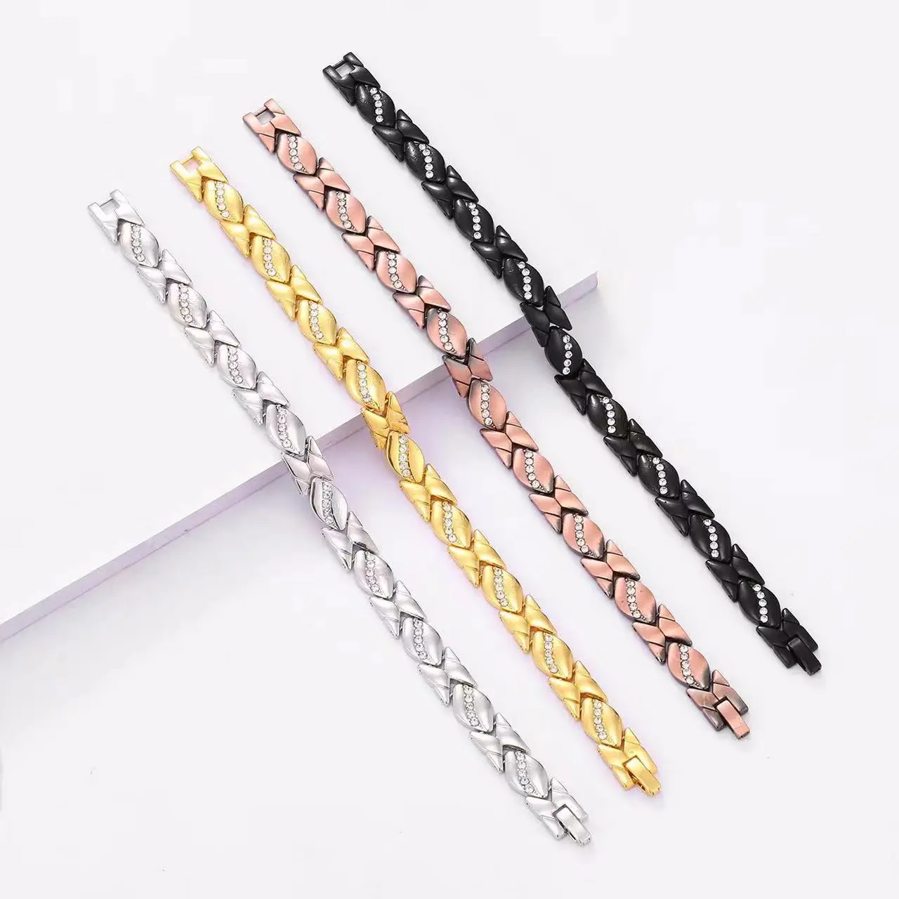 Trendy Copper Alloy Bracelet Set Smooth comfortable texture, fashionable stackable design, elegant daily wrist ornament, suitable for daily wear and all kinds of holiday gifts-MM1