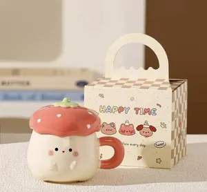 Strawberry cup with lid