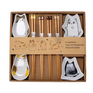 Cute Cats Wooden Chopsticks and Sauce Dish Gift Set