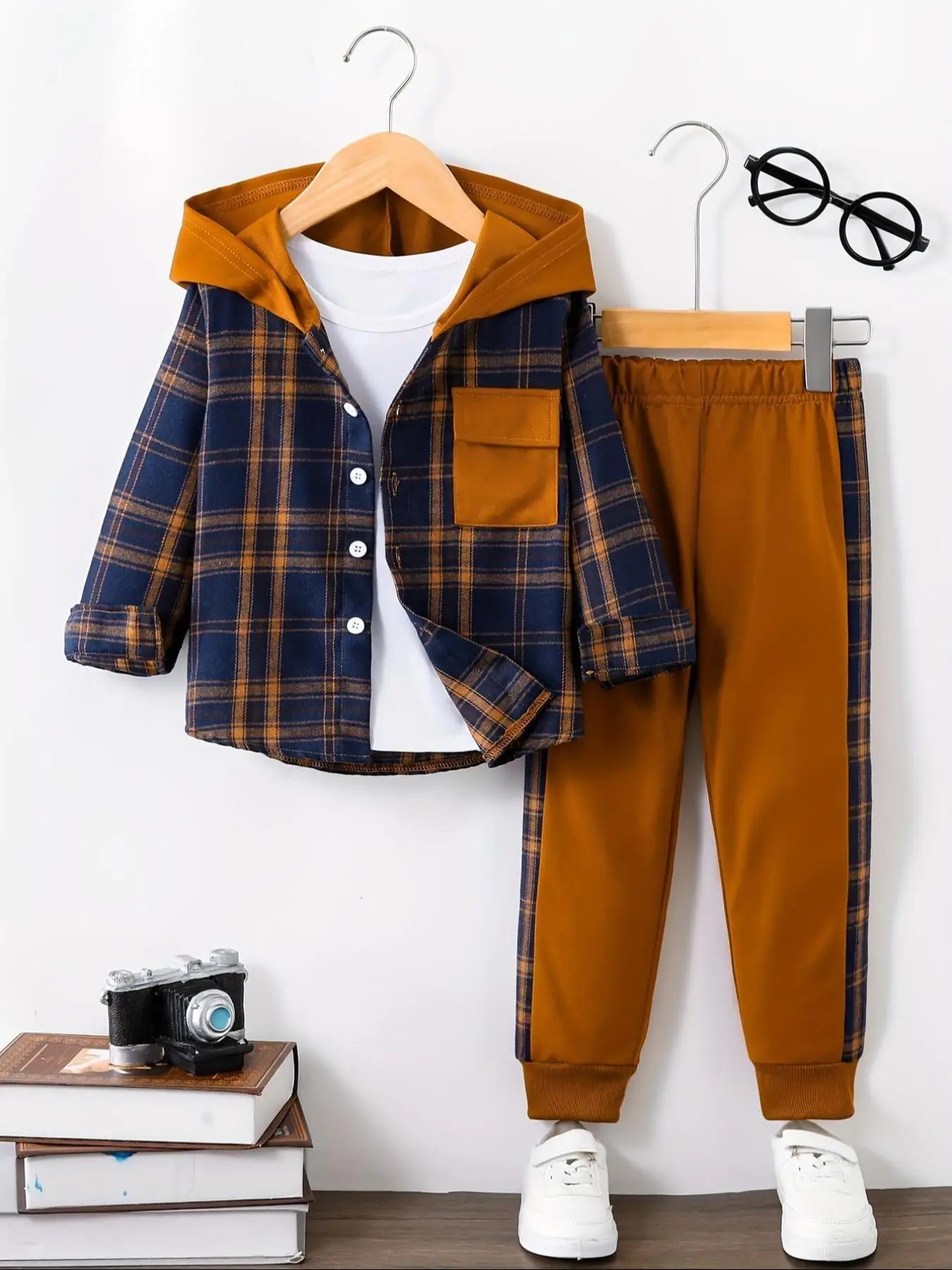 Two-Piece Set Boy's Patchwork Plaid Print Button Front Pocket Hooded Shirt & Pants Set, Casual Long Sleeve Top & Trousers for Fall & Winter, Kids Clot
