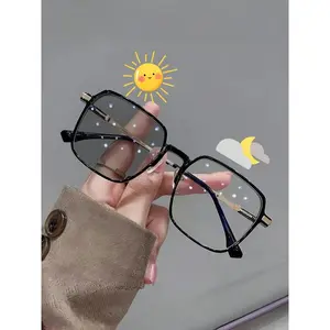 Unisex Stylish Square Frame Glasses, Photochromic Glasses, Fashion Eyeglasses for Work, Daily Clothing Decor, Perfect Accessory for Outdoor Activities, High Quality Eyewear