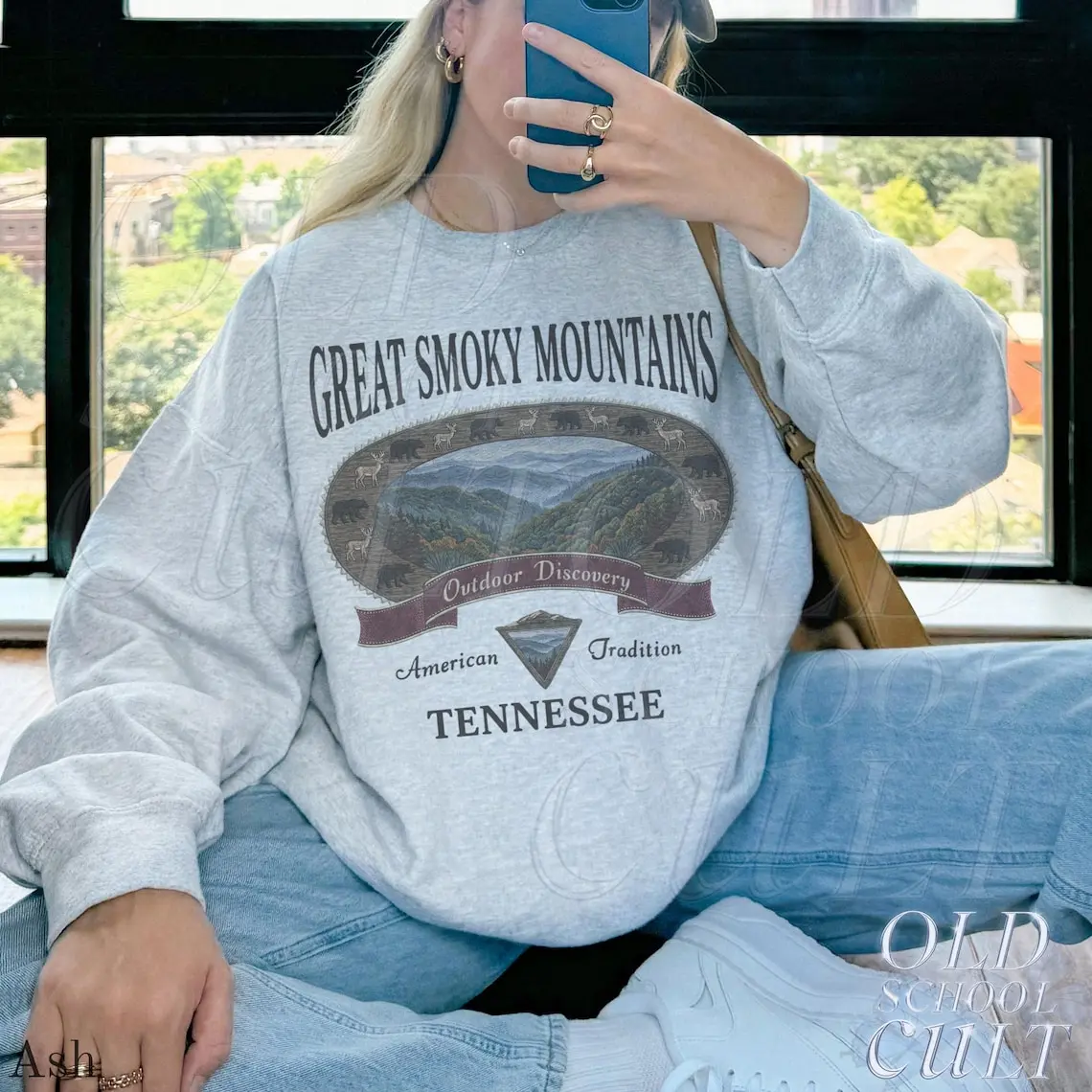 Retro Great Smoky Mountains Tennessee Sweatshirt, Vintage 90s Retro National Park Crewneck, Nostalgia Hiking Old School Gift