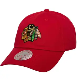 MENS MITCHELL & NESS NHL TEAM GROUND 2.0 DAD STRAPBACK BLACKHAWKS - RED