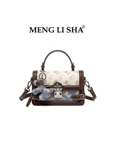 Stylish and foreign shoulder messenger bag women's 2026 new commuter fashion retro high sense light Casual Patched Handbag Crossbody Handbag