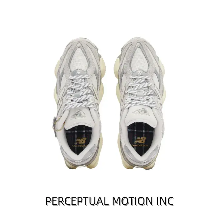 Sports Collectibles Accessory - Curved Sole Contour Design, Enhances Standing Stability, Elevates Shoe Appearance