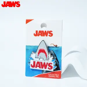 1PC Universal Officially Licensed Great White Shark Brooch Collectible Enamel JAWS Pins Cartoon Anime Jewelry Decorative Backpack Cloth Bag Pencil Fashionable Badge Perfect for Birthday Gifts Daily Wear