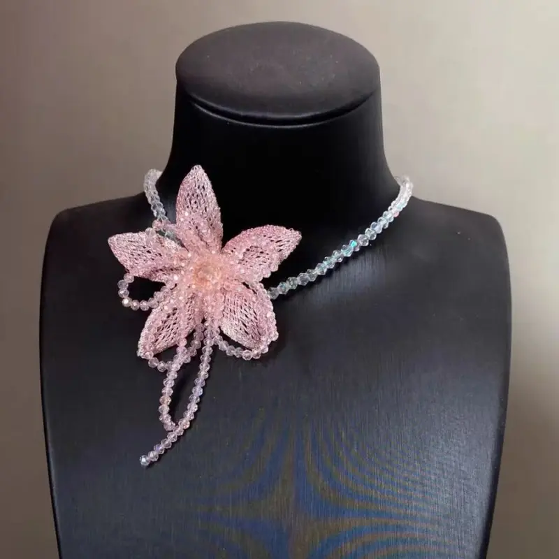 Dainty Pink Flower Necklace Elegant Crystal Beaded Chain Choker Necklace Wedding Jewelry Women Flower Sweater Chain