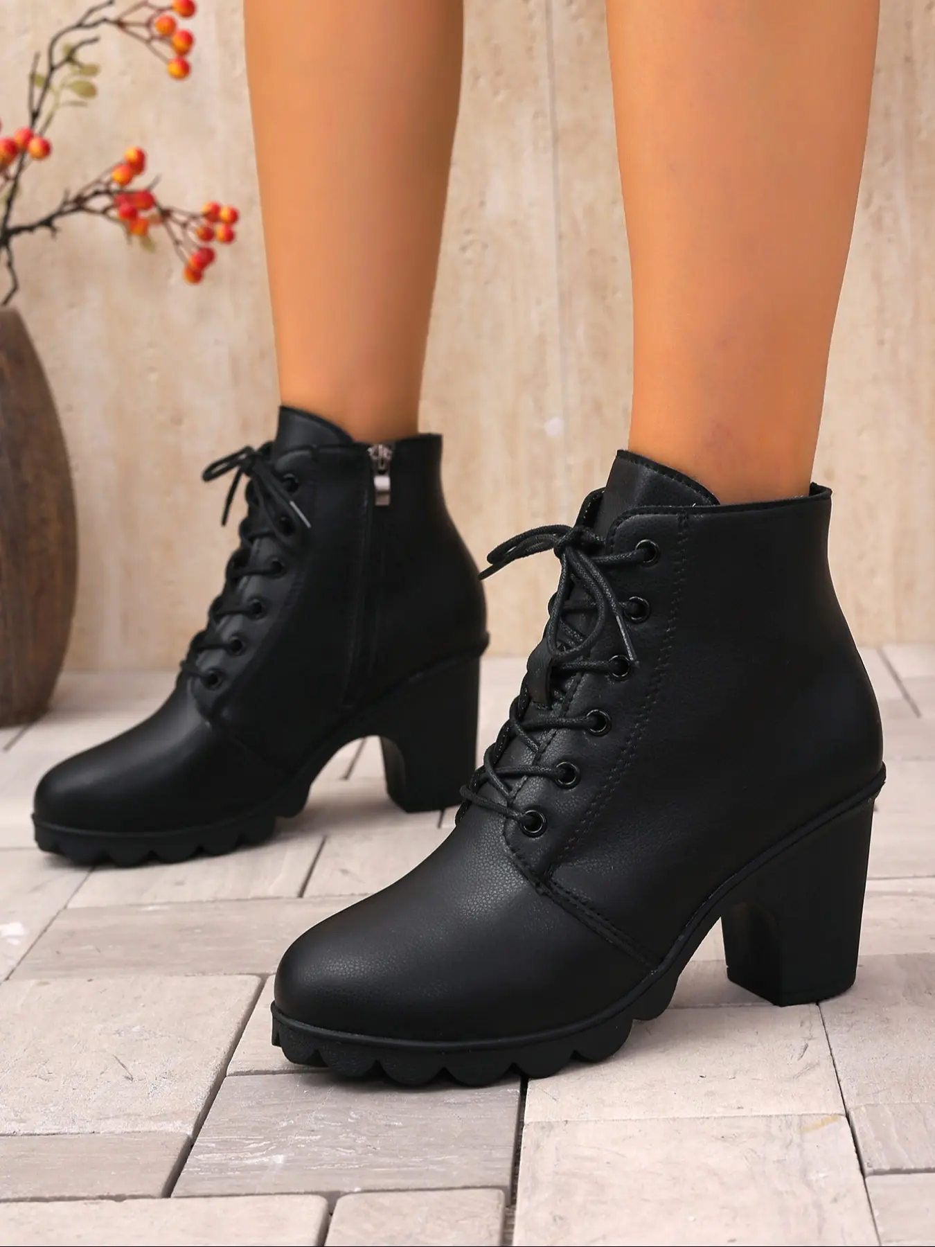 Women's new casual and comfortable ankle boots with heel, side zipper design, simple, autumn and winter outdoor walking shoes, suitable for daily leisure occasions, a must-have for gift, Thick Heeled Boots
