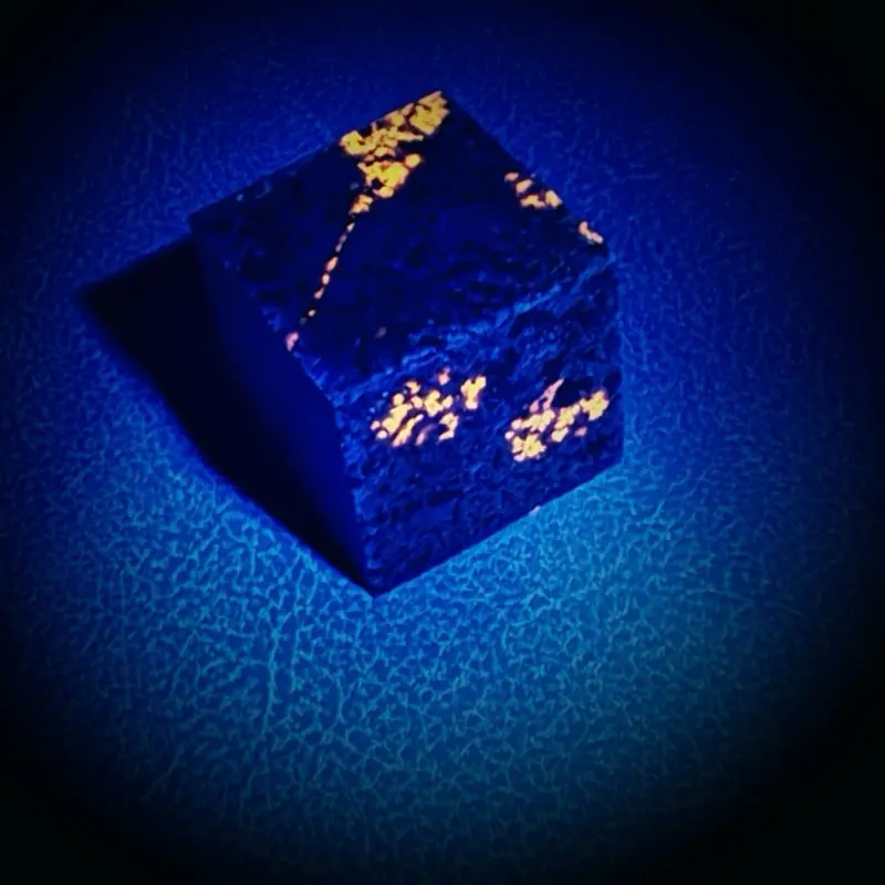 Yooperlite Cube - Ontario Coldwell Syenite 1" Cut & Sanded Sodalite-Rich Canadian Gemstone for Natural Mineral Enthusiasts