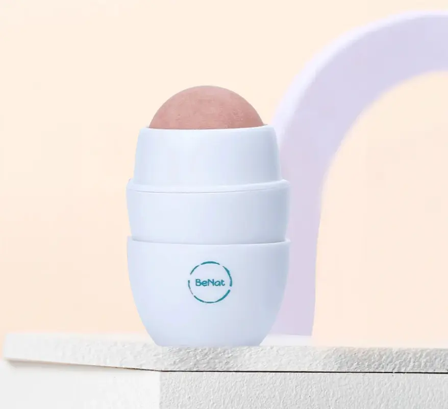 Volcanic Stone Oil-Absorbing Face Roller