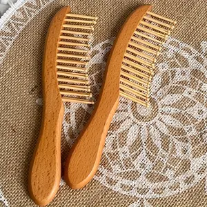 1pc  Wooden Hair Comb Brush with  for Gentle Scalp Massage and Nourishing Hair Care