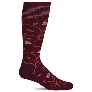 Sockwell Women’s Full Sun | Moderate Graduated Compression Socks - Cranberry