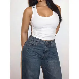 Women's Ribbed Square Neck Tank Top, White Sleeveless Slim Fit Cropped Basic Top for Summer Casual Wear