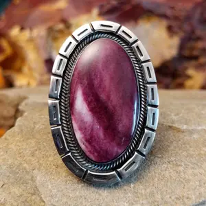 Large Framed Purple Spiny Oyster Shell Ring by Murphy Platero GJ-RNG-0210 Size 8