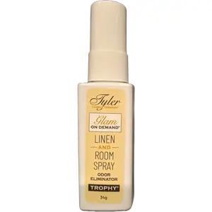 Tyler Candle Company - Glam On Demand Linen and Room Spray - Trophy (1.2oz / 34g)