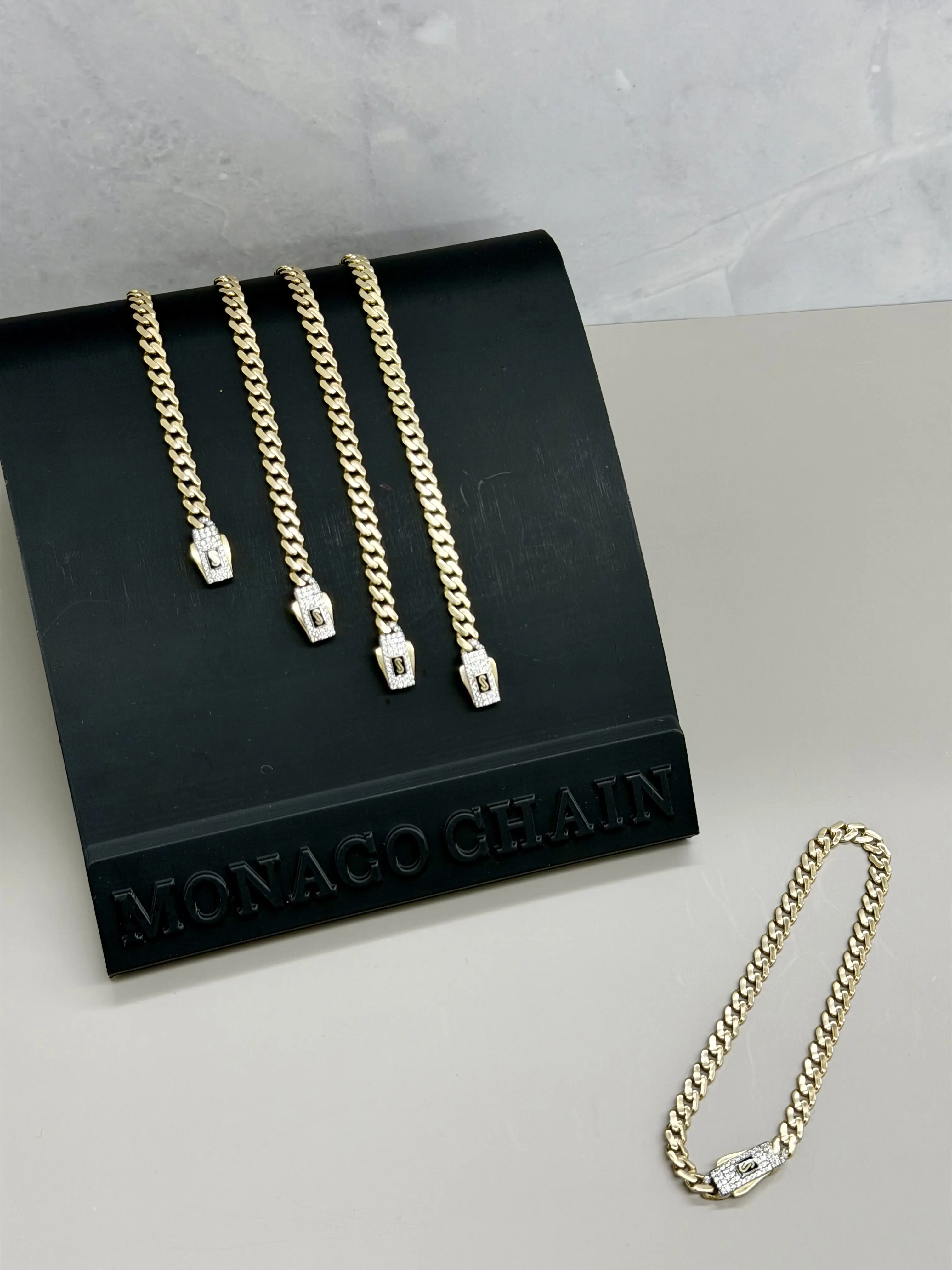 10K Monaco Classic Gold Bracelet – 5mm (7"–8")