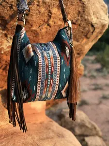 Vintage Boho Fringe Bag, Western Ethnic Single Shoulder Crossbody Bag, Commuter Underarm Bag, Purse Crossbody Bag, Stylish and Functional Accessory, Shoulder Bags, Crossbody Fashion Bag