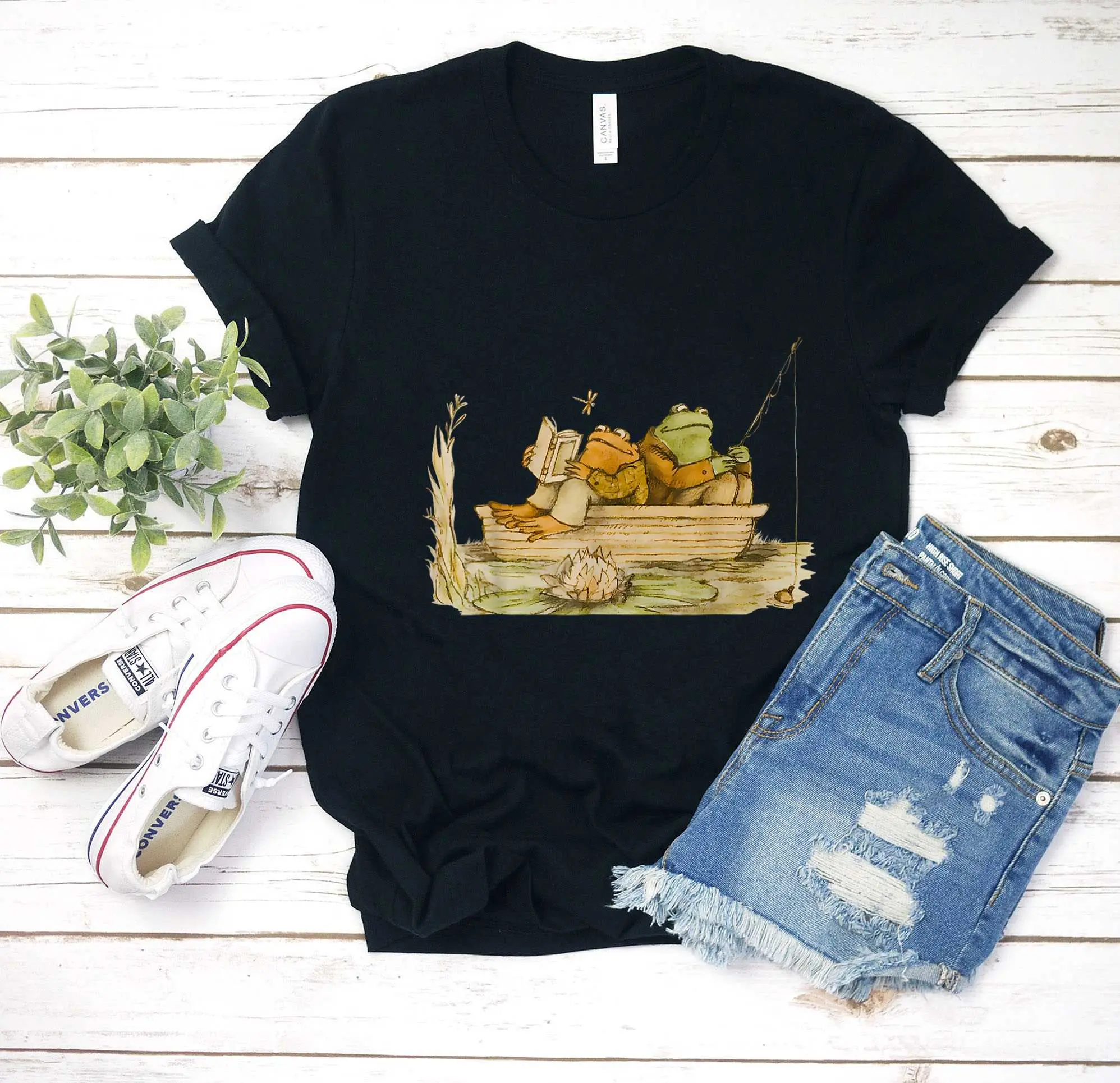 Frog Toad Fishing Vintage Classic Book Frog Reading Book T Shirt Comfort Fabric Menswear Top Clothes Hoodie