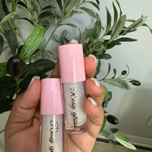 Lig Gloss - Shimmering Finish for a Radiant Look