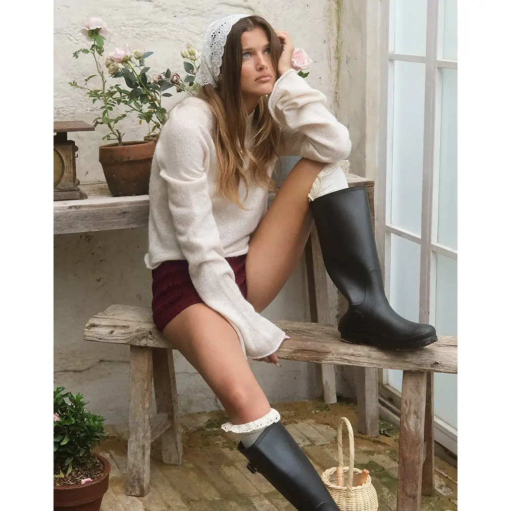 Kaleo Roll Edge Jumper in Knit Ecru