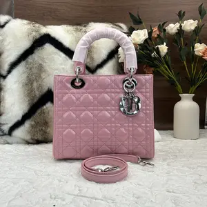 Pre-owned Dior pink patent leather five grid Lady bag 866