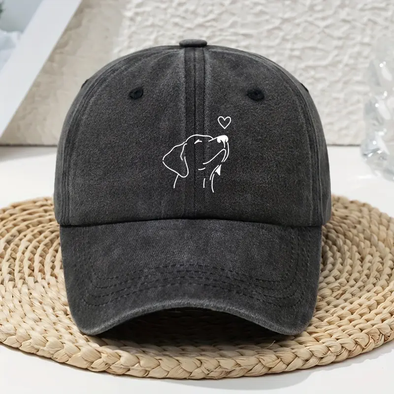 A single-pack, adjustable baseball cap, lightweight printed women’s cap, and stylish “animal” theme men’s cap—the perfect gifts for weddings, parties, and birthdays