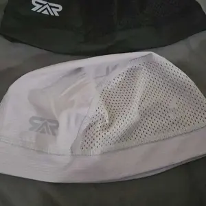 LongLong 2 Pack Breathable Skull Cap Men Cycling Lightweight Sweat Wicking Hat Head Wrap Under Helmet Liner for Motorcycle Running Bandana