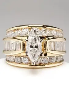 Luxury Marquise Rhinestone Decor Rings for Women & Girls Delicate Jewelry Perfect for Engagement Weddings, Daily Wear Anniversary Gift Marquise Cut Ring